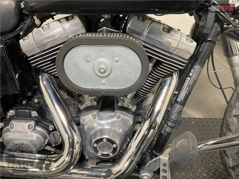 2016 Harley-Davidson FLD-103 DYNA SWITCHBACK — фото 6