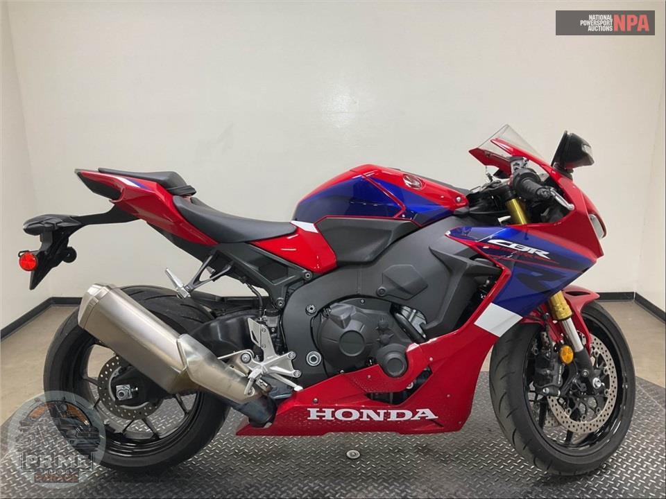 2023 Honda CBR1000RA (ABS) — фото 1