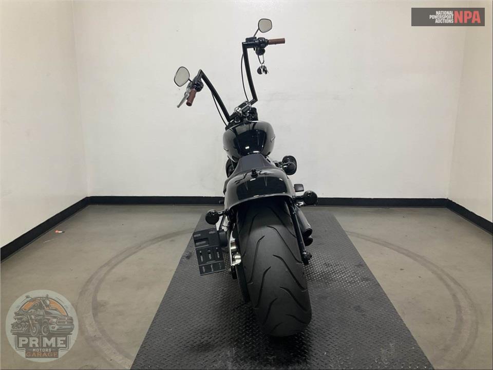 2018 Harley-Davidson FXBR BREAKOUT — фото 4