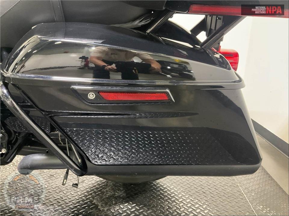 2023 Harley-Davidson FLHTK ELECTRA GLIDE ULTRA LIMITED — фото 17