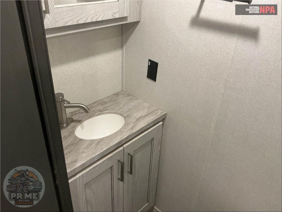 2021 Keystone Rv M-335 BH MONTANA HIGH COUNTRY FIFTH WHEEL SERIES — фото 18