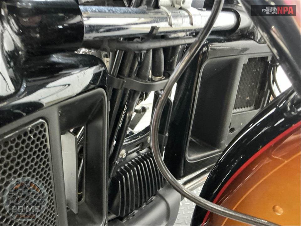 2024 Harley-Davidson FLHTCUTG TRI GLIDE ULTRA CLASSIC — фото 11