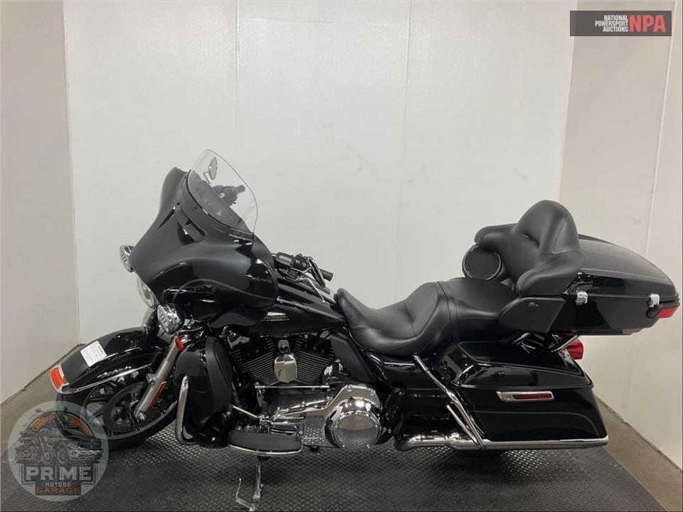 2016 Harley-Davidson FLHTCUL ULTRA CLASSIC LOW — фото 3