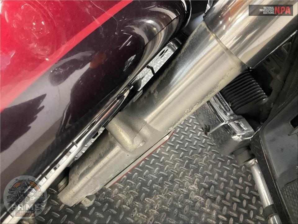 2014 Harley-Davidson FLHTK ELECTRA GLIDE ULTRA LIMITED — фото 41