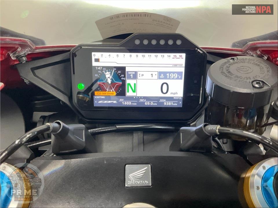 2025 Honda CBR1000RR-R FIREBLADE SP — фото 5
