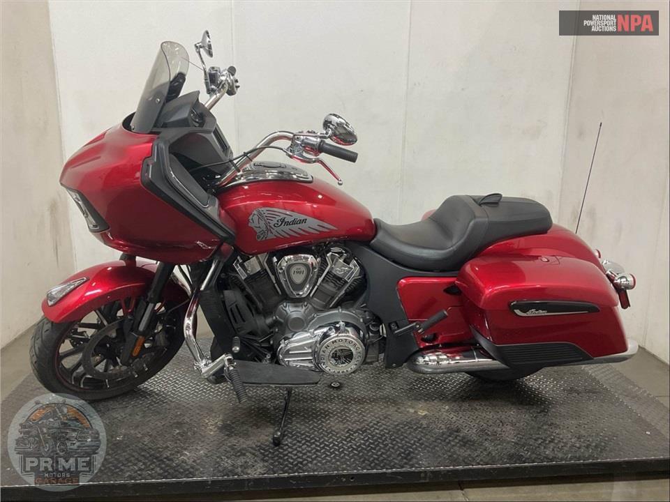 2020 Indian Motorcycle CHALLENGER LIMITED — фото 3
