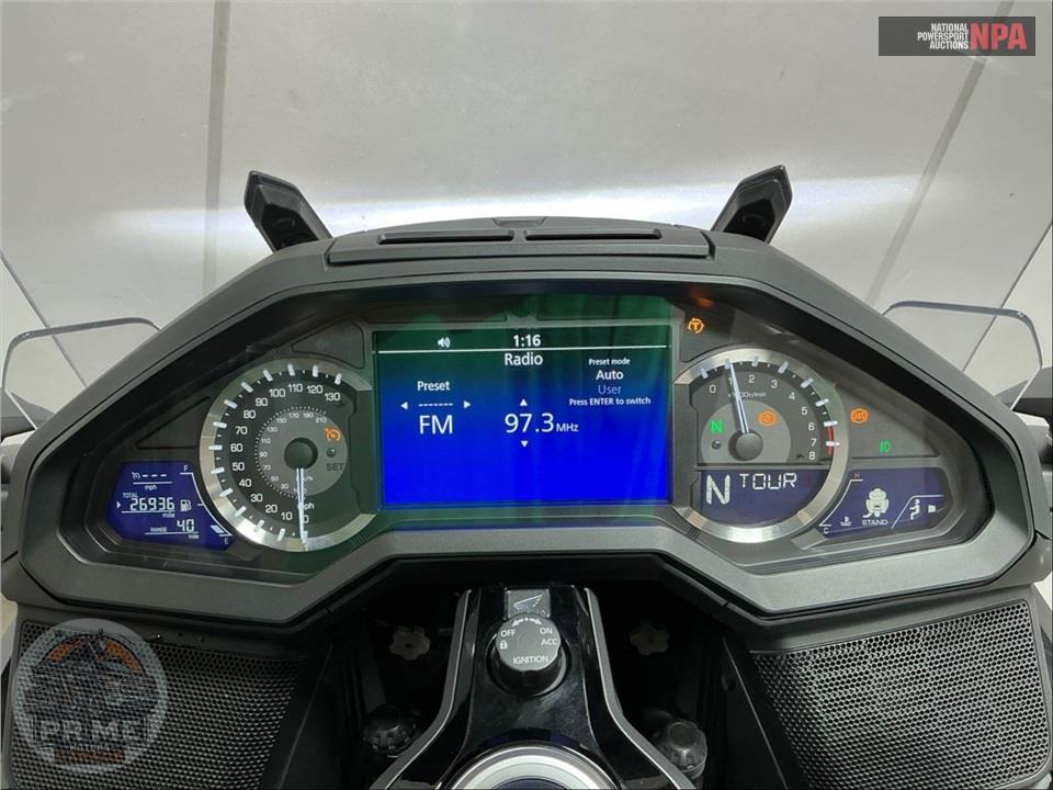2021 Honda GL1800D GOLDWING TOUR DCT — фото 5