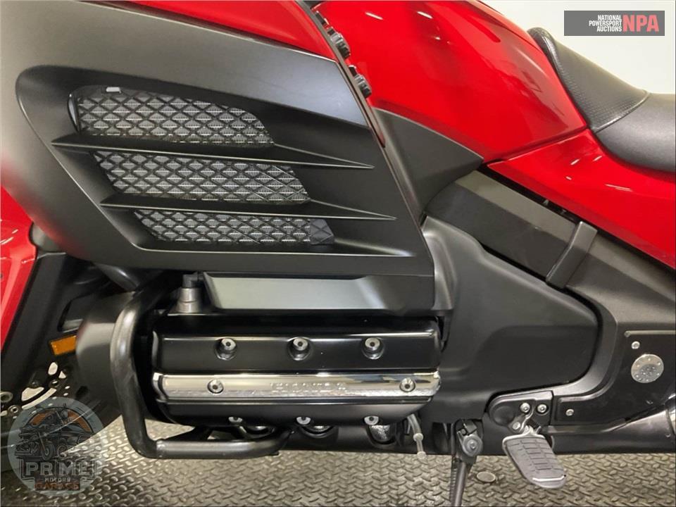 2013 Honda GL1800BDD GLDWNG F6B DLX — фото 7