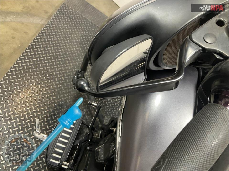 2015 Harley-Davidson FLHX STREET GLIDE — фото 28