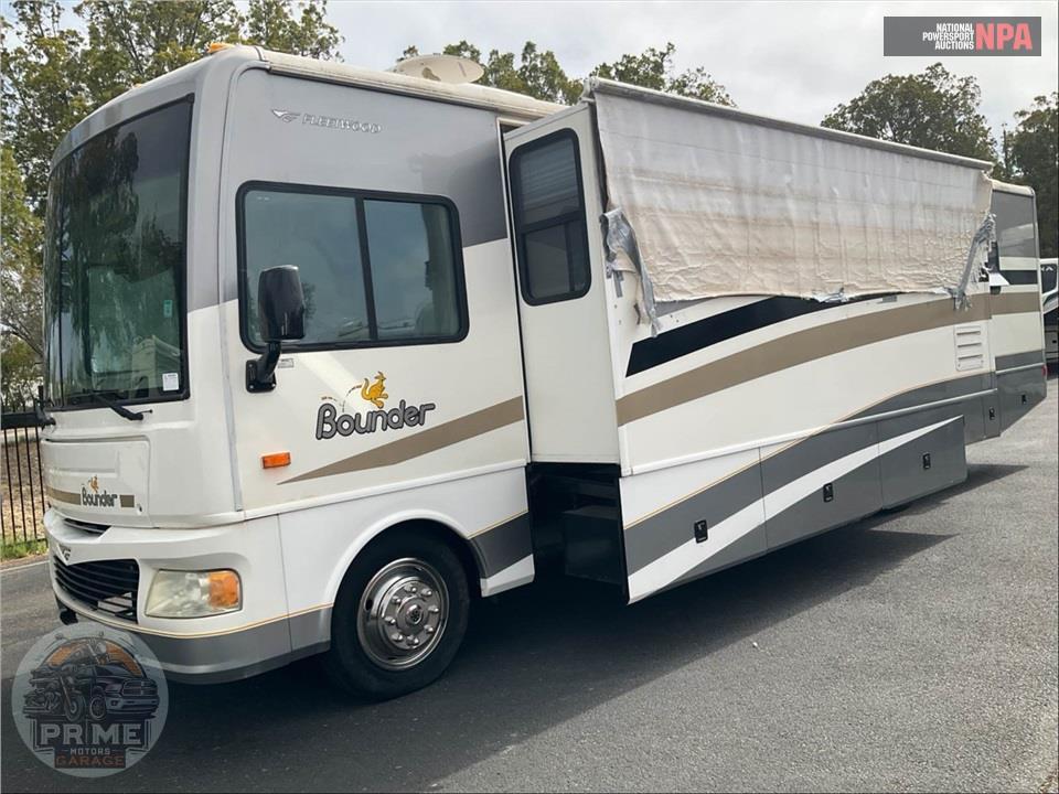 2006 Bounder M-35E (WORKHORSE) — фото 2