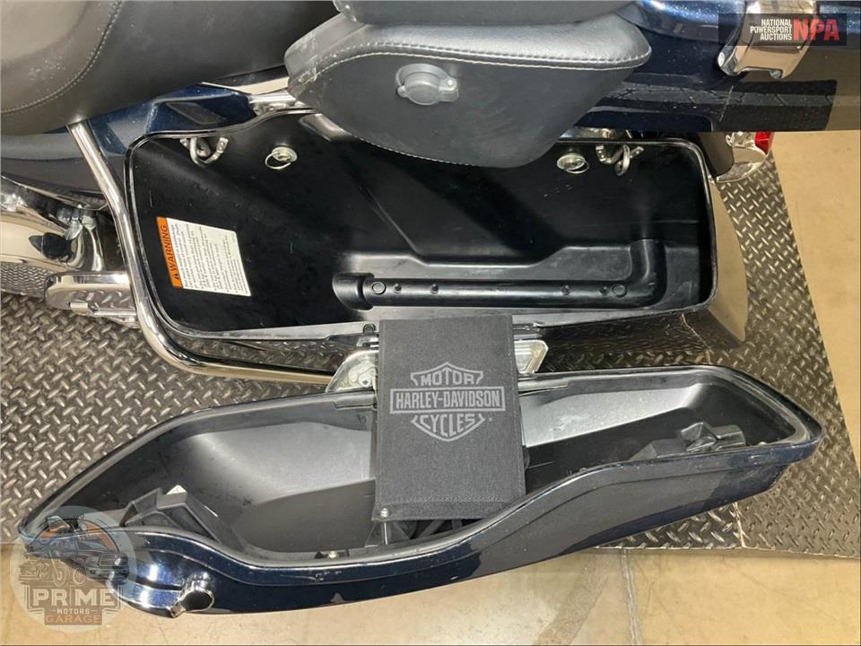 2016 Harley-Davidson FLTRU ROAD GLIDE ULTRA — фото 24