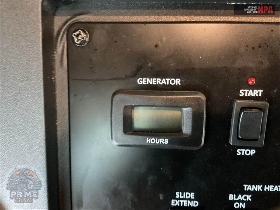 2020 Thor Motor Coach M-31W E450-V10 - FOUR WINDS SERIES — фото 42