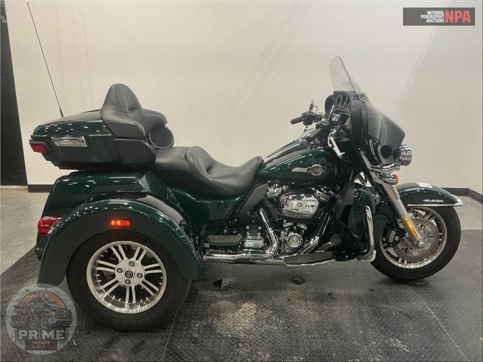 2024 Harley-Davidson FLHTCUTG TRI GLIDE ULTRA CLASSIC — фото 1
