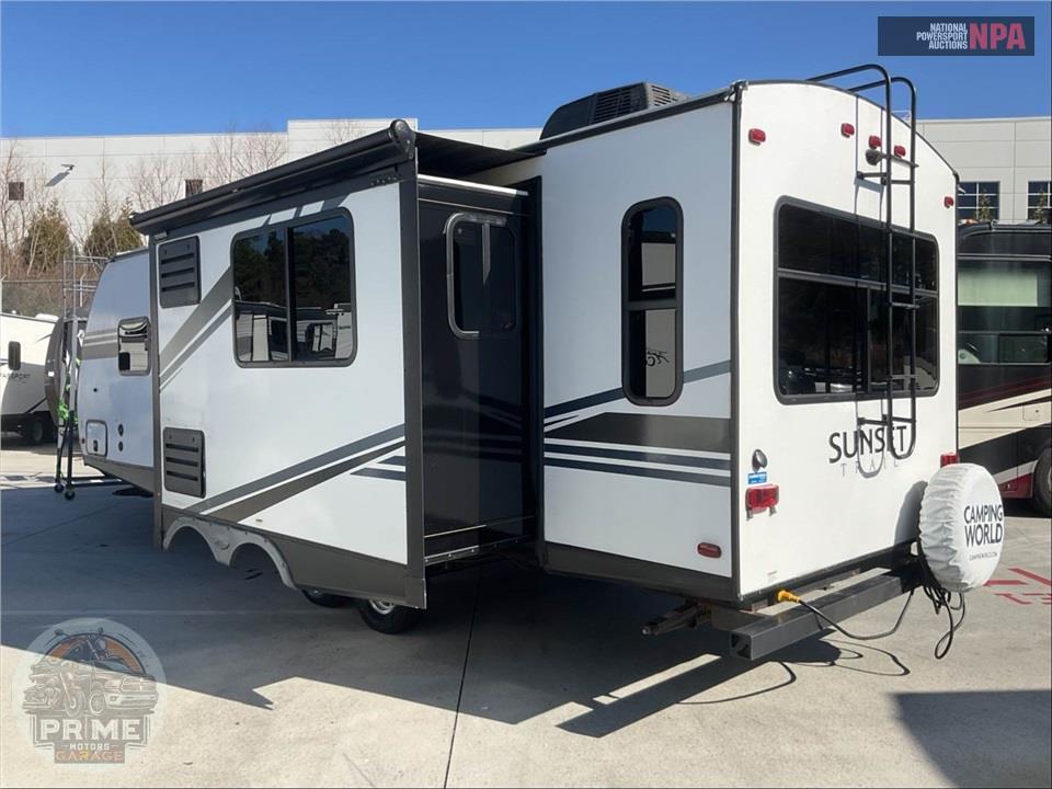 2019 Crossroads Rv M-259 RL - SUNSET TRAIL SUPER LITE SERIES — фото 3