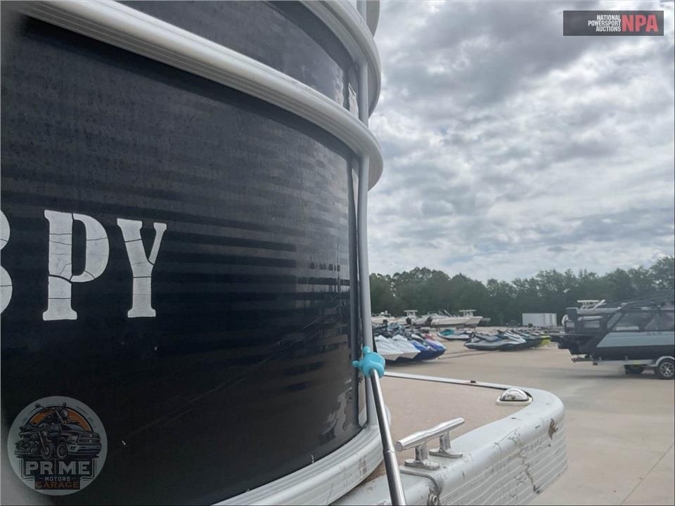 2015 Bennington Pontoons 22 SFX SX SERIES L=22/E=1-115HP YAMAHA OB — фото 18