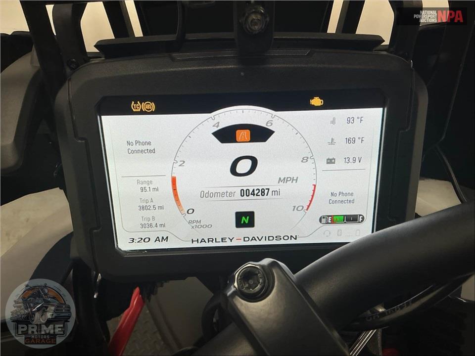 2025 Harley-Davidson RA1250SE CVO PAN AMERICA — фото 5