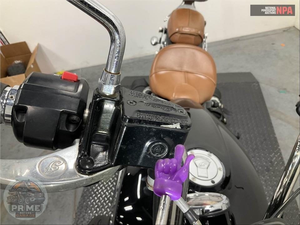 2019 Indian Motorcycle SCOUT (ABS, BLACK) — фото 17