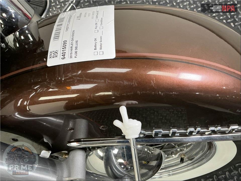 2019 Harley-Davidson FLDE DELUXE — фото 15