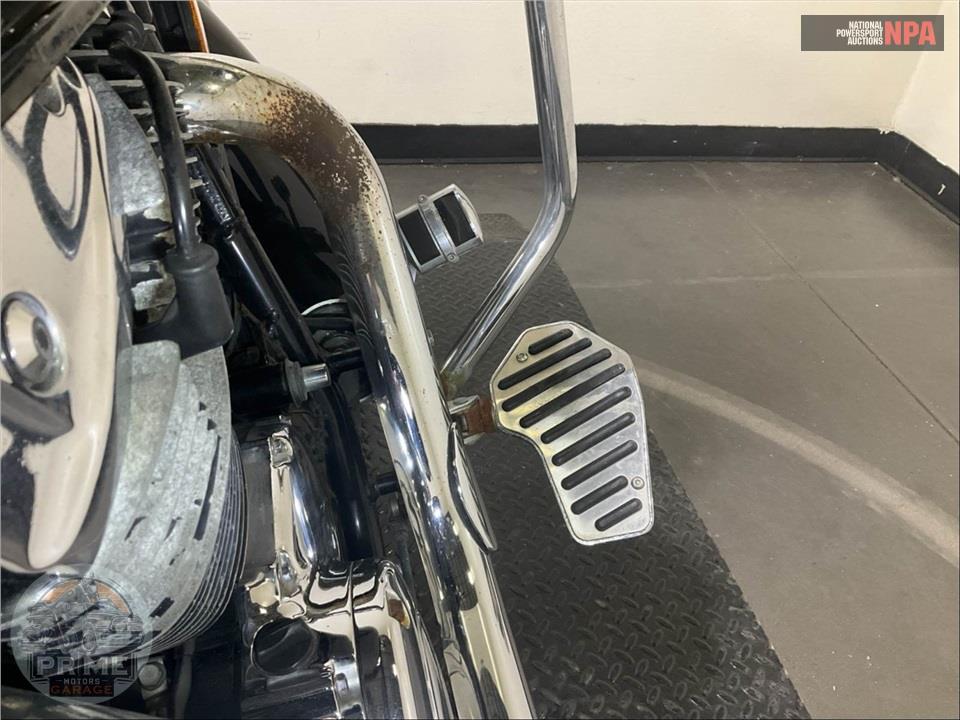 2004 Honda VT1100C24 SHADOW SABRE — фото 33