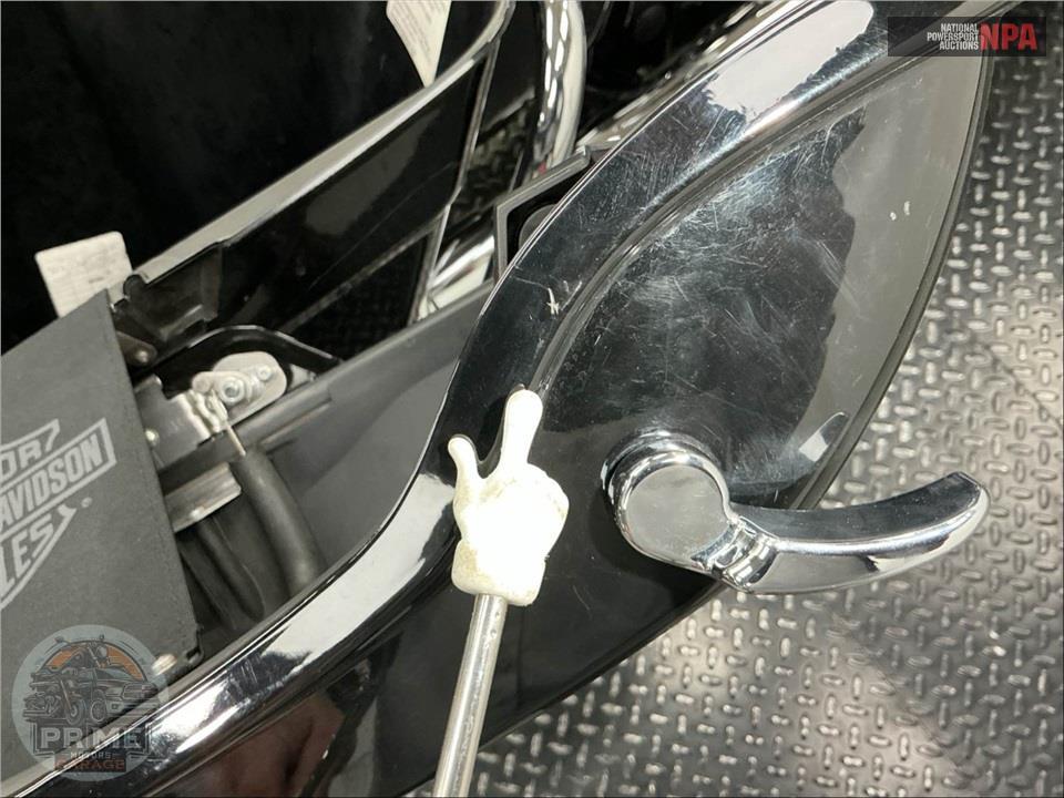 2014 Harley-Davidson FLHX STREET GLIDE — фото 39