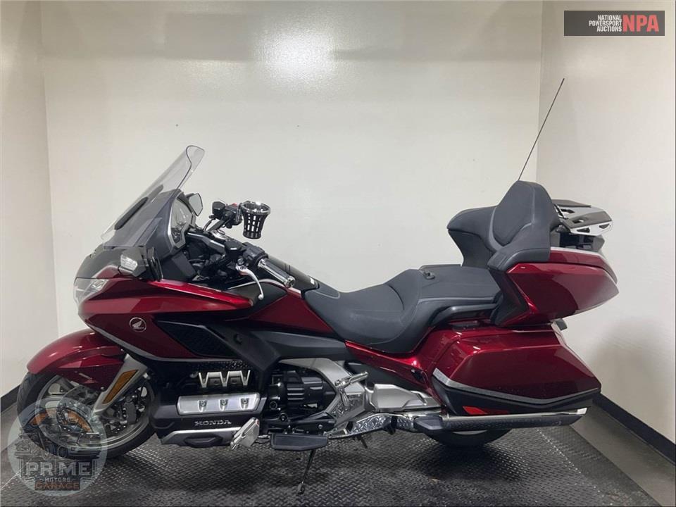 2021 Honda GL1800 GOLDWING TOUR — фото 3