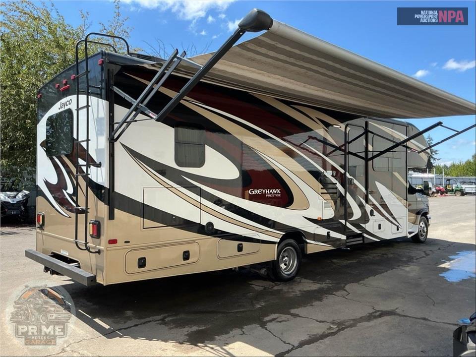2018 Jayco M-30 XP FORD E450 - GREYHAWK PRESTIGE SERIES — фото 3