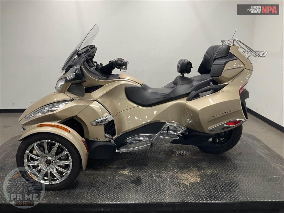2017 Can-Am SPYDER RT SE6 LIMITED — фото 3