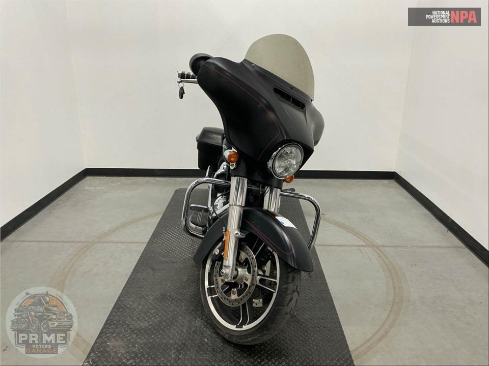 2015 Harley-Davidson FLHXS STREET GLIDE SPECIAL — фото 2