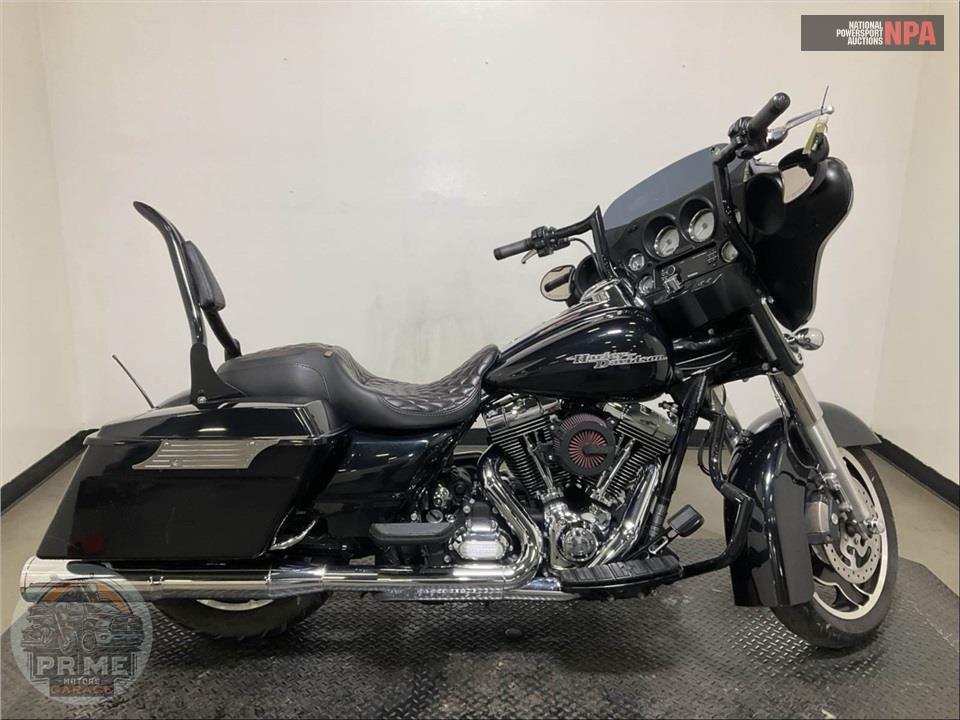 2013 Harley-Davidson FLHX STREET GLIDE — фото 1