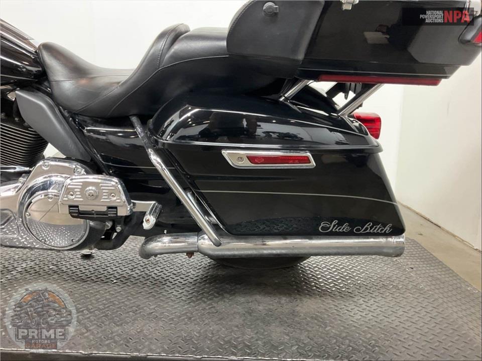 2014 Harley-Davidson FLHTK ELECTRA GLIDE ULTRA LIMITED — фото 21