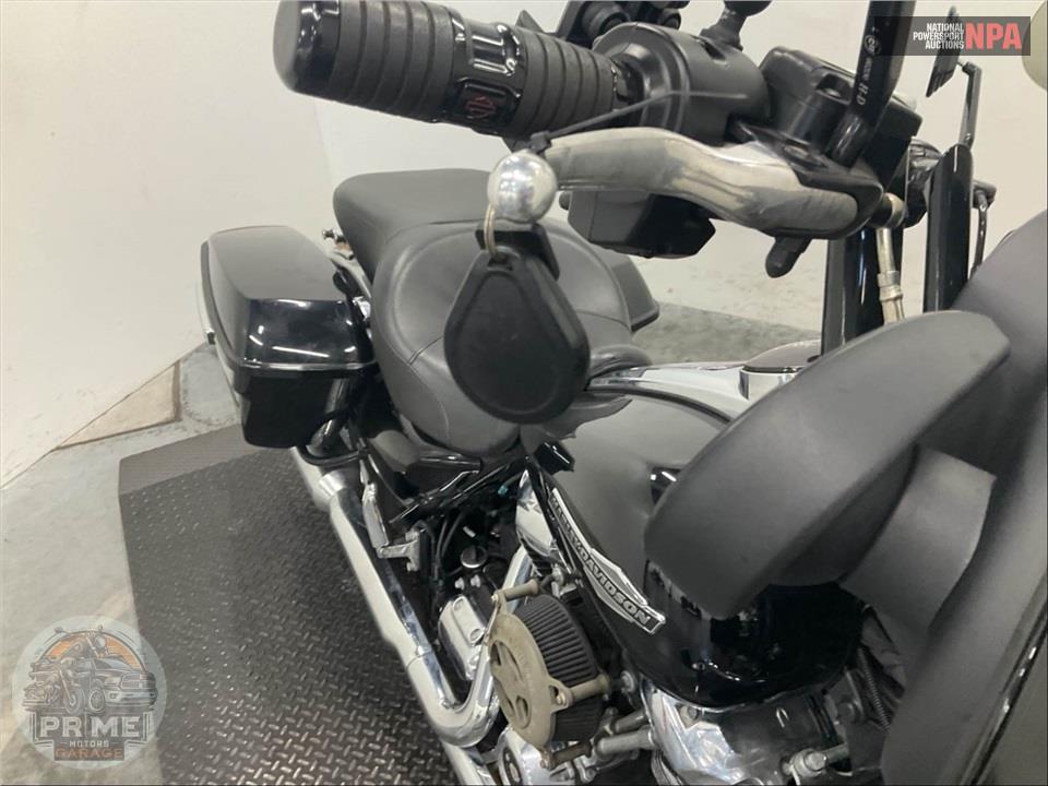 2023 Harley-Davidson FLHX STREET GLIDE — фото 12