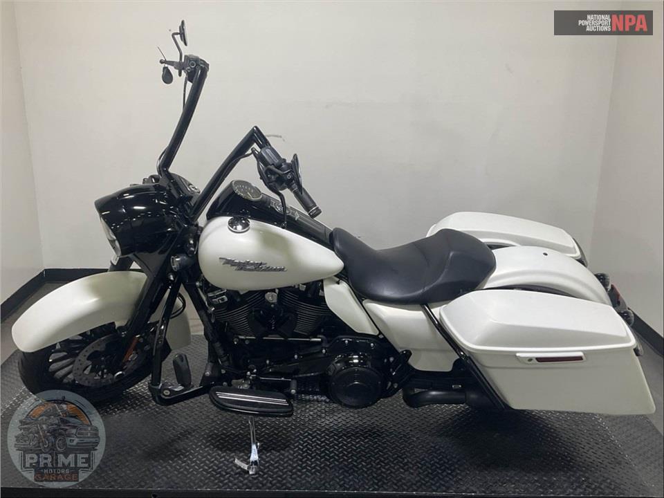 2019 Harley-Davidson FLHRXS ROAD KING SPECIAL — фото 3