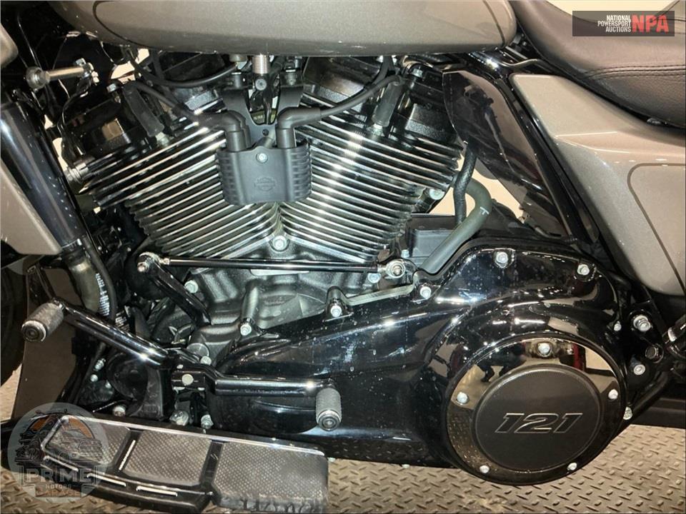 2023 Harley-Davidson FLTRXSE CVO ROAD GLIDE — фото 7