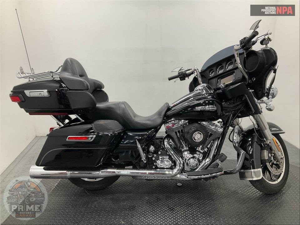 2015 Harley-Davidson FLHTCUL ULTRA CLASSIC LOW — фото 1