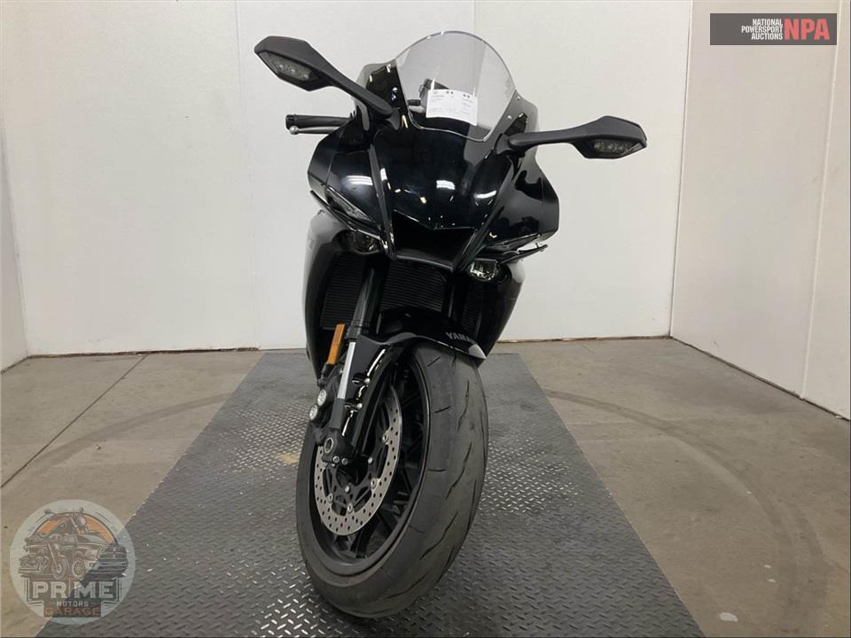 2022 Yamaha YZF-R1 — фото 2