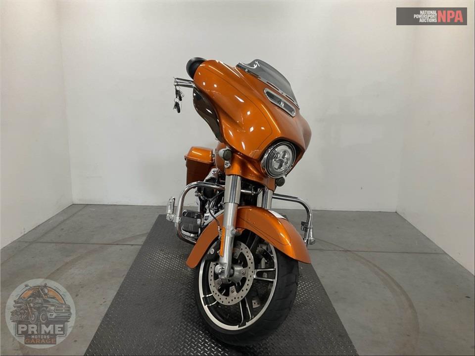 2015 Harley-Davidson FLHXS STREET GLIDE SPECIAL — фото 2