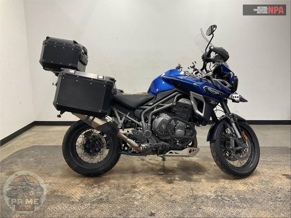 2017 Triumph TIGER EXPLORER XCA — фото 1