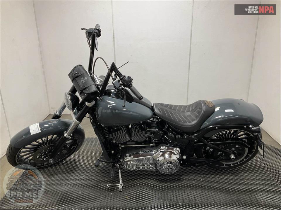 2017 Harley-Davidson FXSB BREAKOUT — фото 3