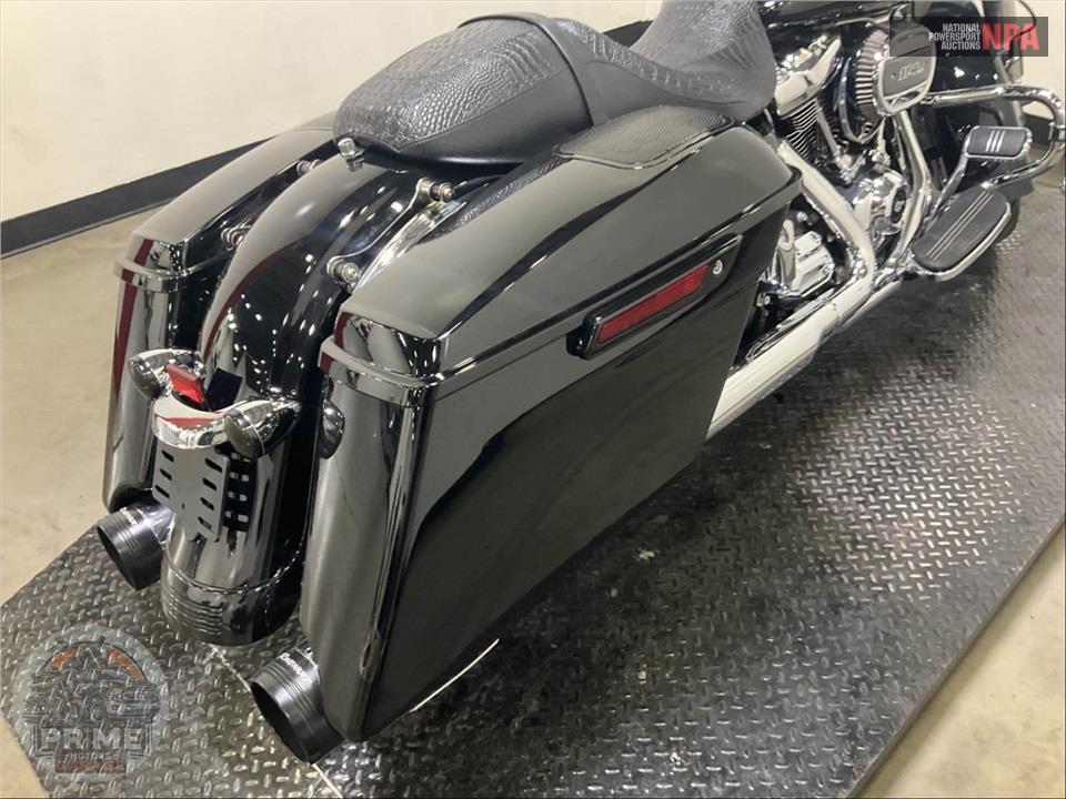 2022 Harley-Davidson FLHXS STREET GLIDE SPECIAL — фото 21
