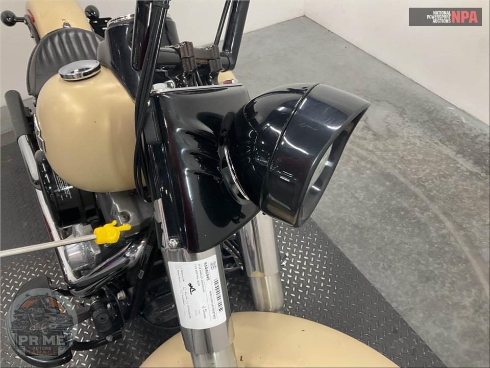2015 Harley-Davidson FLS SOFTAIL SLIM — фото 28