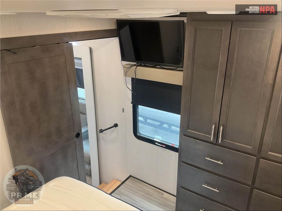2024 Cedar Creek M-380MUD - FIFTH WHEEL SERIES — фото 12