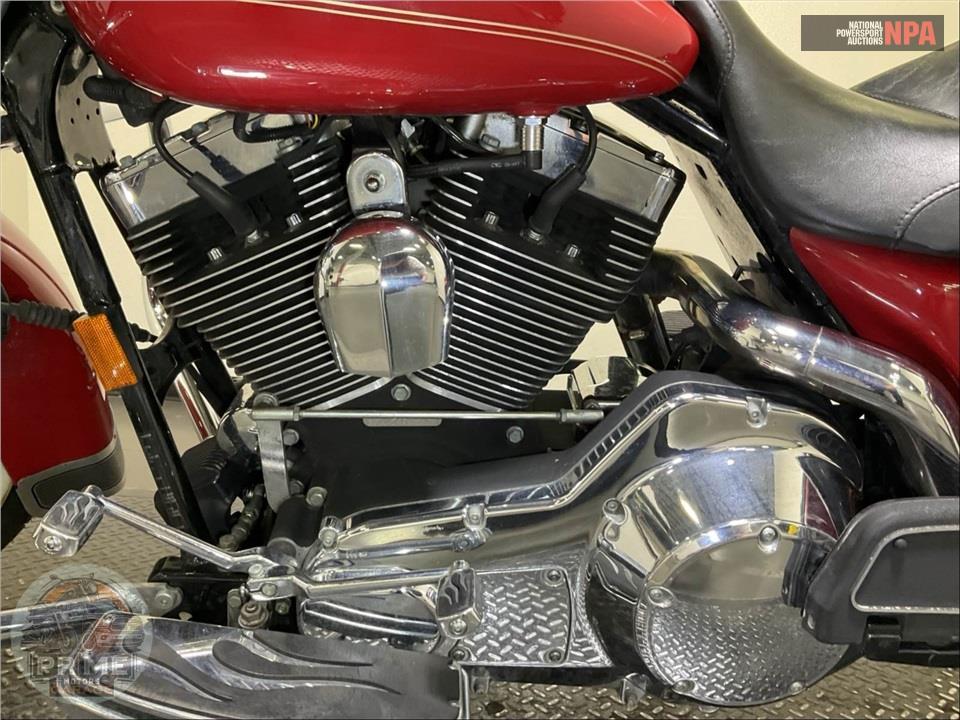 2005 Harley-Davidson FLHRI ROAD KING SHRINE — фото 7