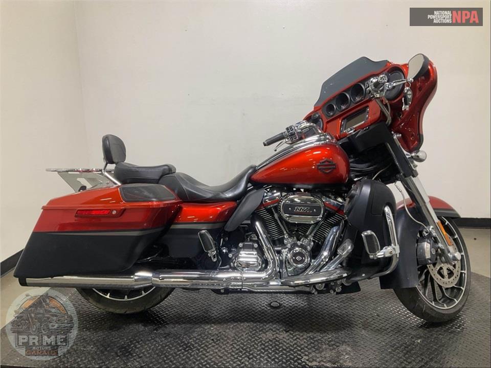 2018 Harley-Davidson FLHXSE CVO STREET GLIDE — фото 1