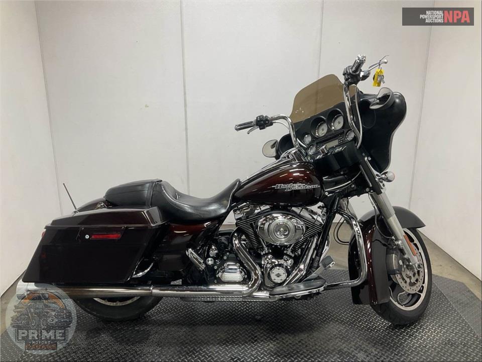2011 Harley-Davidson FLHX-103 STREET GLIDE — фото 1