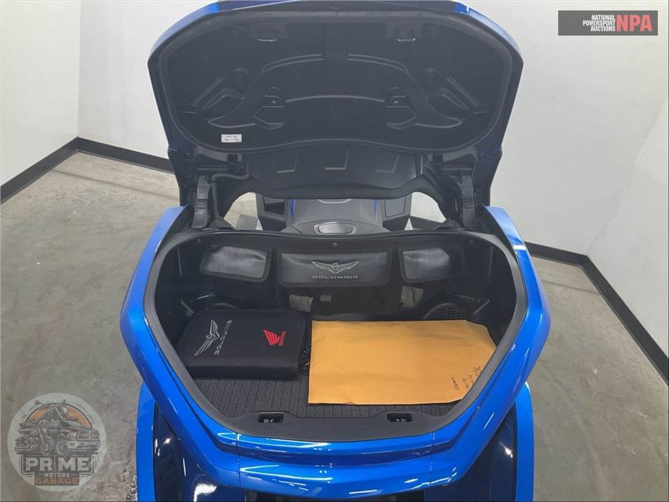 2022 Honda GL1800D GOLDWING TOUR DCT — фото 19