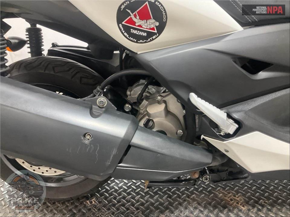 2018 Yamaha XMAX — фото 6