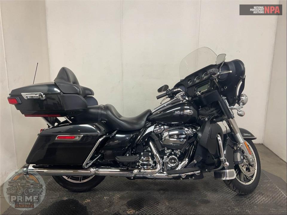 2018 Harley-Davidson FLHTCU ELECTRA GLIDE ULTRA CLASSIC — фото 1