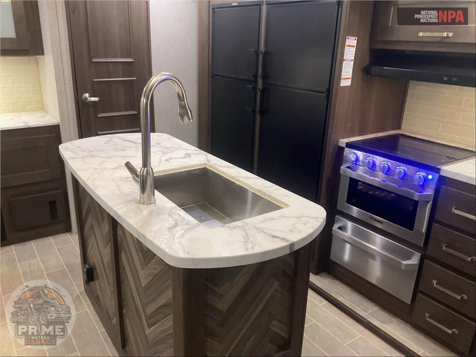 2020 Keystone Rv M-332 BH - LAREDO SERIES — фото 7