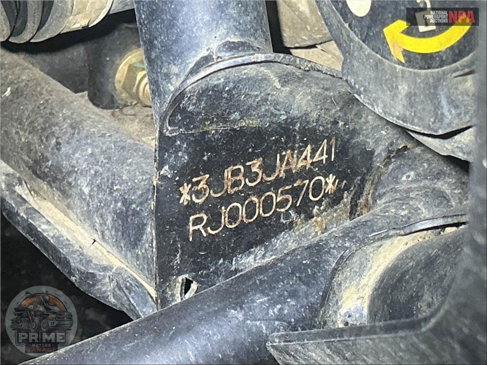 2024 Can-Am OUTLANDER PRO XU HD5 — фото 37