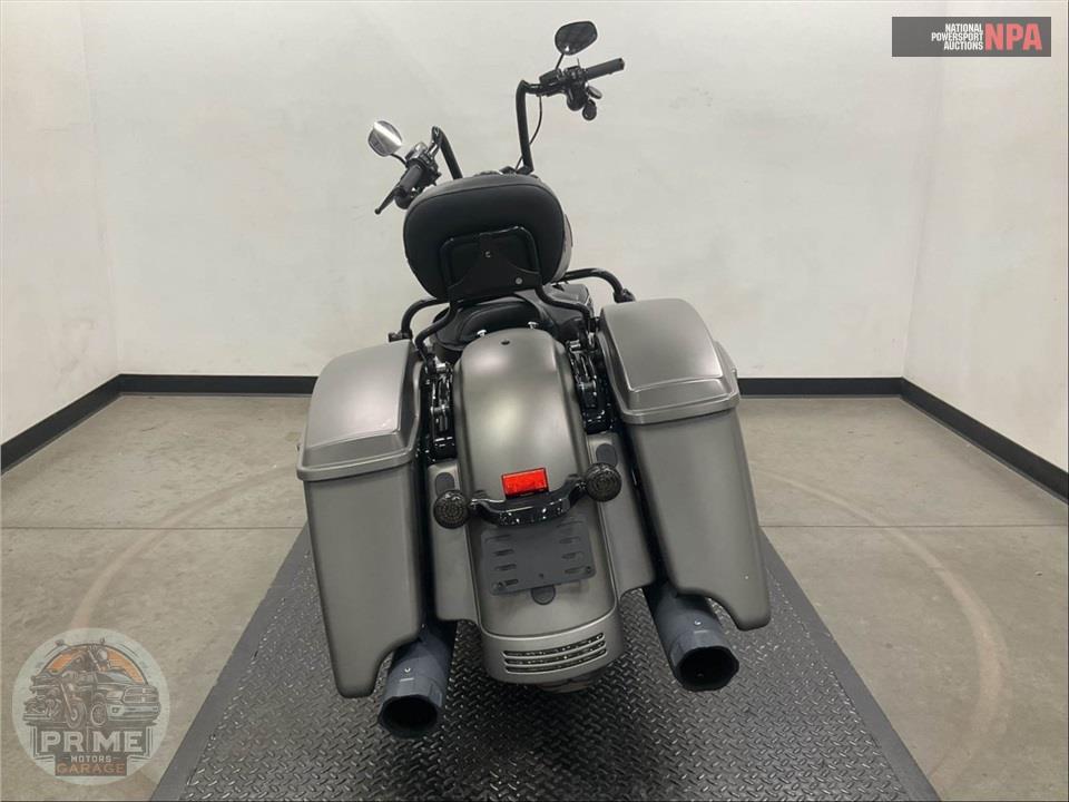 2018 Harley-Davidson FLHRXS ROAD KING SPECIAL — фото 4